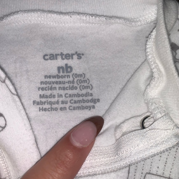 white & grey newborn zip up onesie - Picture 2 of 3